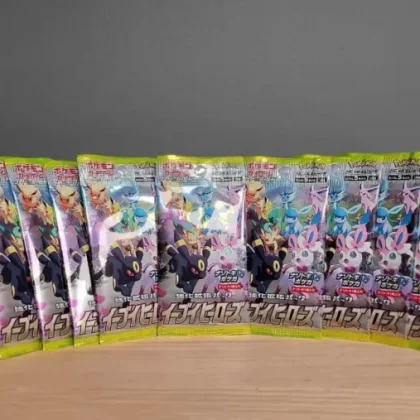 Pokémon TCG: Sword & Shield – Eevee Heroes Booster Pack - Vape Store