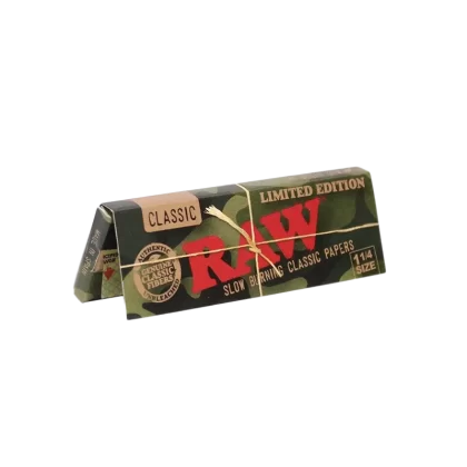 RAW- CLASSIC CAMO EDITION 1 1/4 SIZE PAPERS