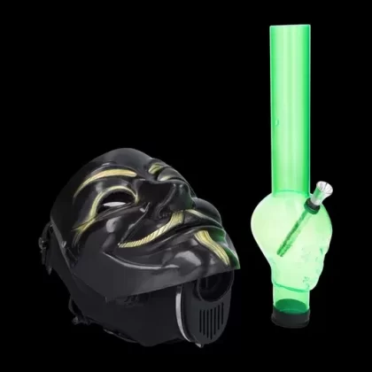 Anonymous Gas Mask Bong with Skull Tube – Black Gold