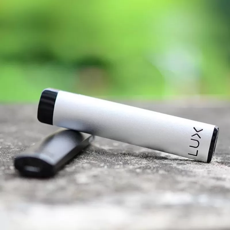 WELLON LUX Vape Pen Starter Kit 450mAh 1.2ml - Image 3